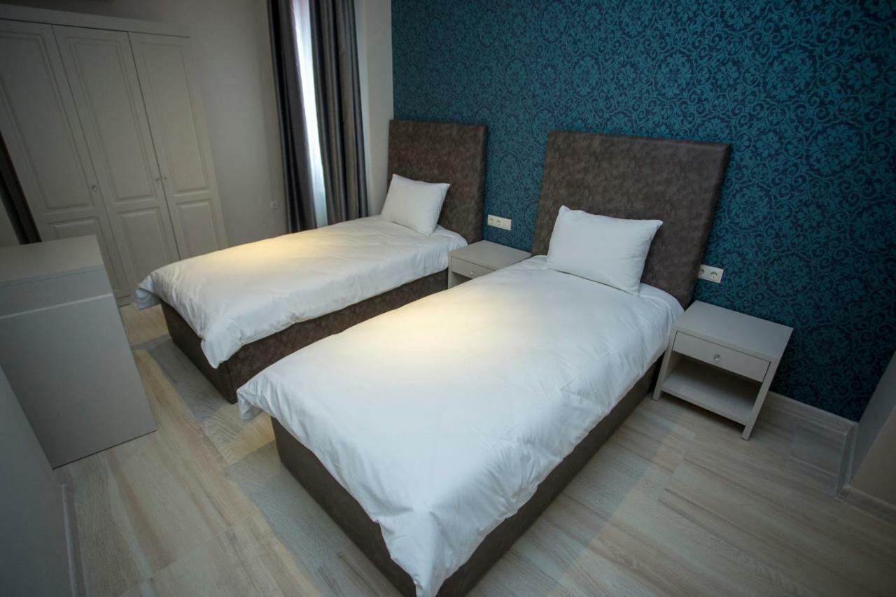 Downtown Hotel Batumi Zewnętrze zdjęcie