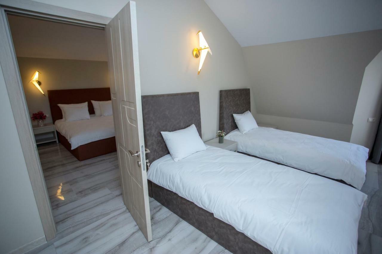 Downtown Hotel Batumi Zewnętrze zdjęcie