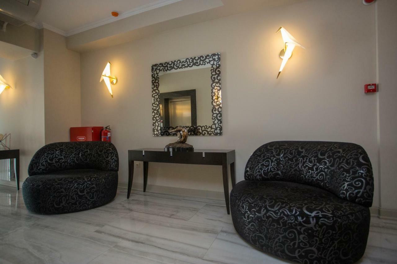 Downtown Hotel Batumi Zewnętrze zdjęcie