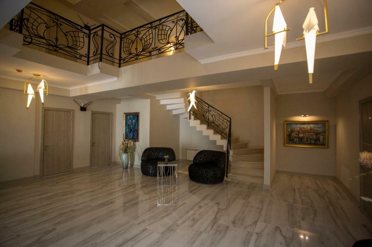 Downtown Hotel Batumi Zewnętrze zdjęcie