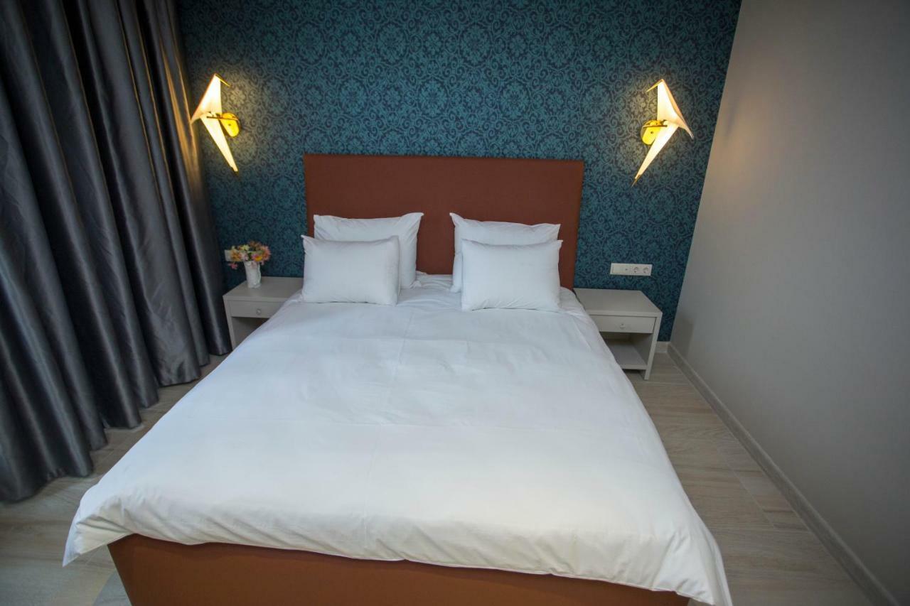 Downtown Hotel Batumi Zewnętrze zdjęcie