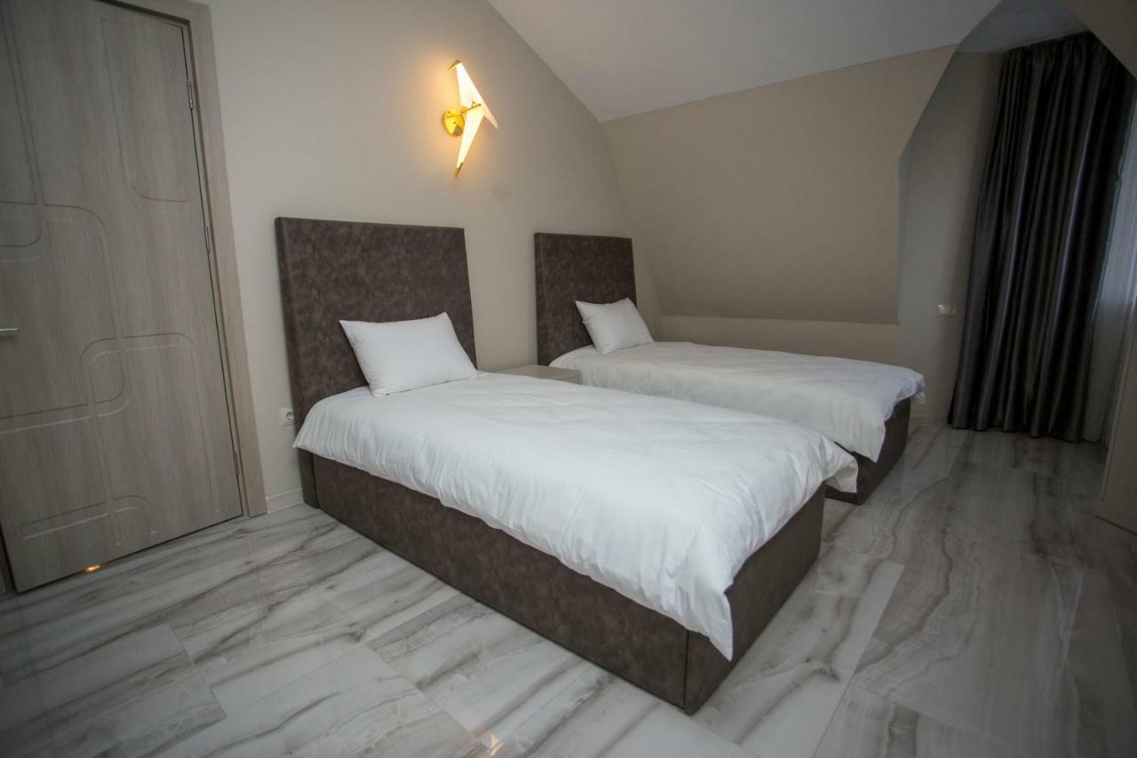 Downtown Hotel Batumi Zewnętrze zdjęcie