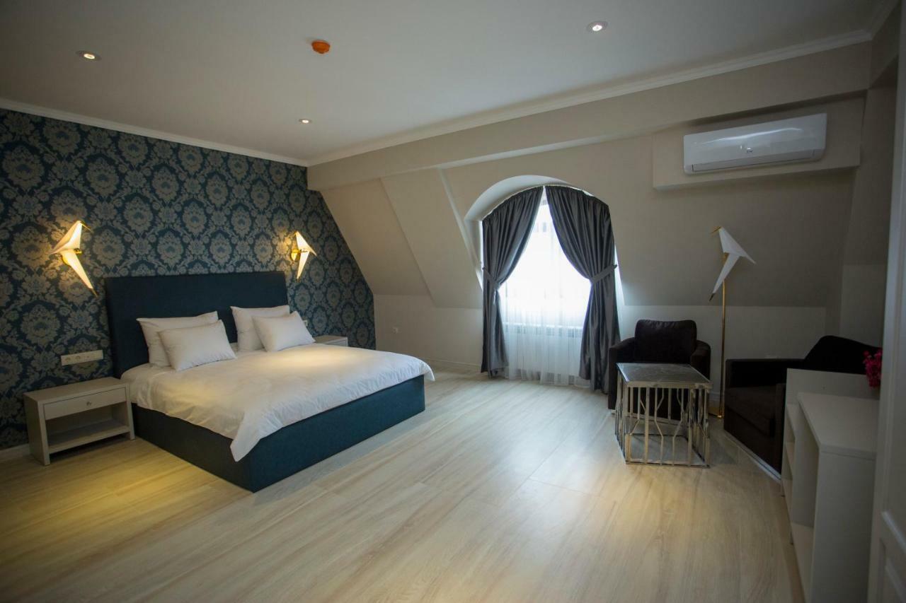 Downtown Hotel Batumi Zewnętrze zdjęcie